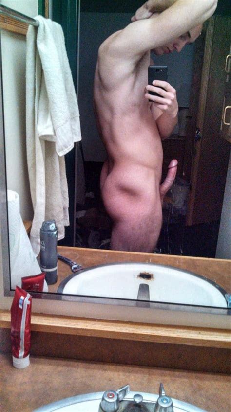 This Unique Penis Is Pointing Fully Up Nude Man Cocks
