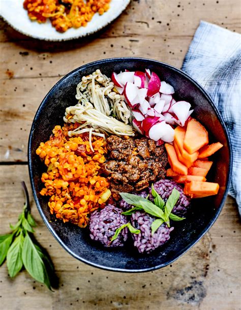 Buddha Bowl Shimejis Riz Et Lentilles Sauce Tahini Pour 4 Personnes