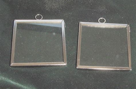 4 Pieces 2x2 Inch Silver Frames With Glass By Darice 019