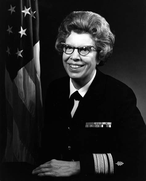 Alene Duerk Nurse Who Became Navys First Female Admiral Dies At 98