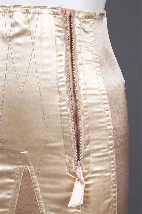 Design Is Finenemo Foundation Garment Girdle 1939 1959 Usa Via Goldstein Museum Of Design