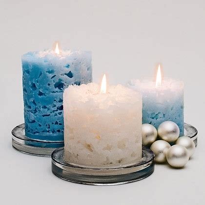 Candles make excellent hostess gifts or small tokens for people like your hairstylist, child's teacher, neighbor or others you want to remember over the holidays. 25 DIY Ideas How To Decorate A Candle