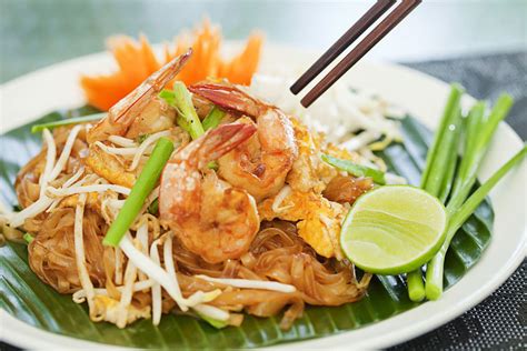 Thai cuisine has a long tradition of considering health as one of the main concerns when developing a dish. 10 Best Thai Food in Phuket - Local Foods You Must Try ...