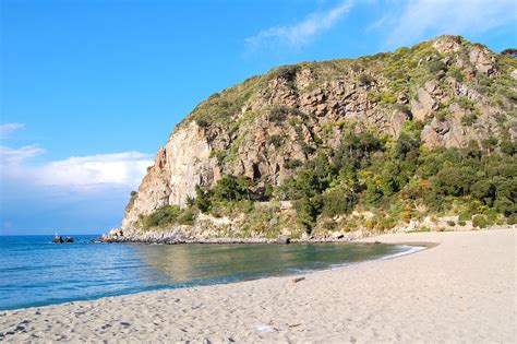 Best Beaches In Ischia What Is The Most Popular Beach In Ischia