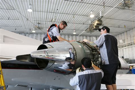 Duncan Aviation Technicians Begin New Powerplant Apprenticeship Program
