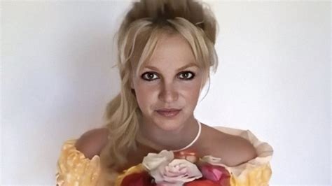 Britney jean spears (born december 2, 1981) is an american singer, songwriter, dancer, and actress. Britney Spears 2021 / Jamie Lynn Spears' Zoey 101 Co-Stars ...