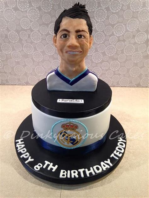 Ronaldo Cake Decorated Cake By Dinkylicious Cakes Cakesdecor