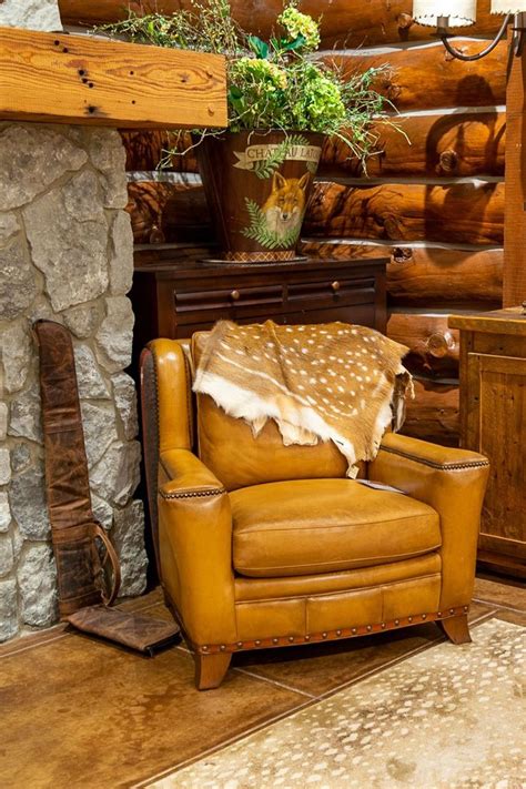 Cozy Lounge Chair For Rustic Home In 2021 Rustic Living Room