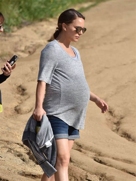 Pregnant Natalie Portman 1200 X 1597 Casual Workout Pregnant Celebrities Natalie Portman