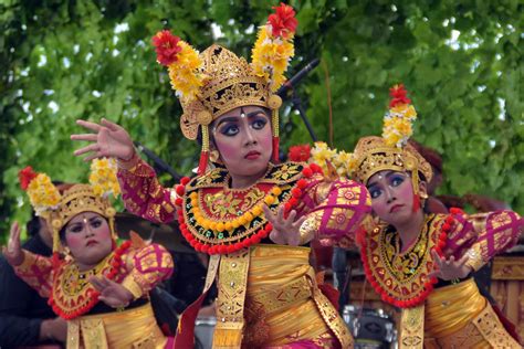Tarian Bali Ini Diakui UNESCO Sebagai Warisan Budaya Dunia Nasional Katadata Co Id