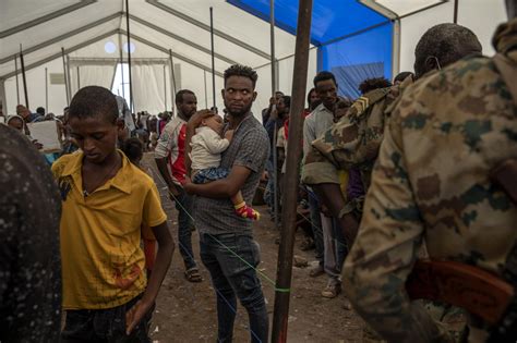 War Forces Thousands Of Ethiopians Into Sudan Nariman El Mofty