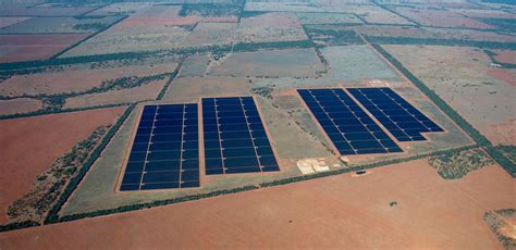 Australias Biggest Solar Farm Is Now Rolling Rsolar