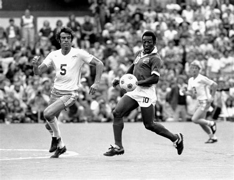 Pelé Scripted Series In Works From Bunimmurray Soccer Legend Among