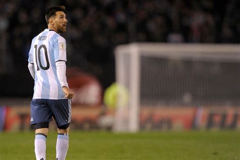 argentina legend maradona does not want lionel messi national team return daily advent nigeria