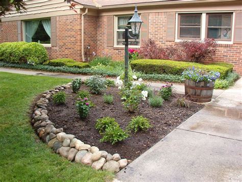 Spray paint the tube to match the color of the light post so it's not obvious. 7 best lamp post images on Pinterest | Landscaping ideas ...