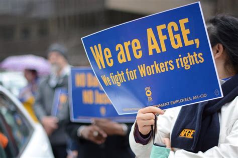 Afge Largest Federal Employee Union Calls On Opm To Reopen Offices Safely