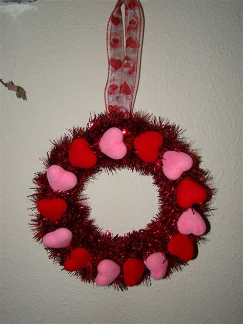 All photos here are not mine. 11+ Awesome And Coolest DIY Valentines Decorations - Awesome 11