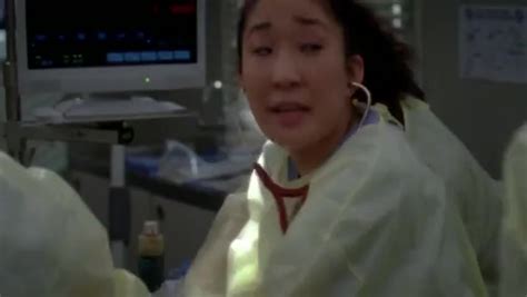 Yarn Shes Bleeding Into Her Chest All Right Throw In The Chest Tube Now Greys