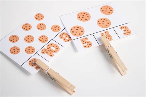 Cookie Counting Printable Game In The Playroom