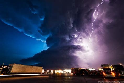 Storm Photography By Mike Hollingshead Art And Design