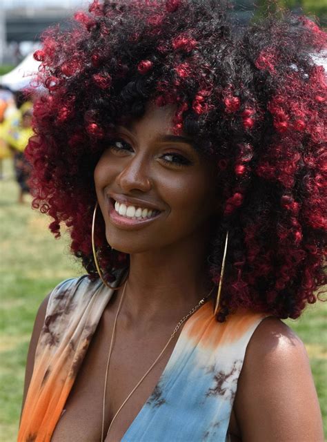 Our Favorite Beauty Moments From Curlfest 2019 Curly Hair Photos