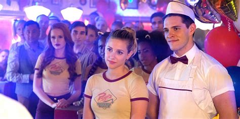 riverdale recap season 2 episode 2