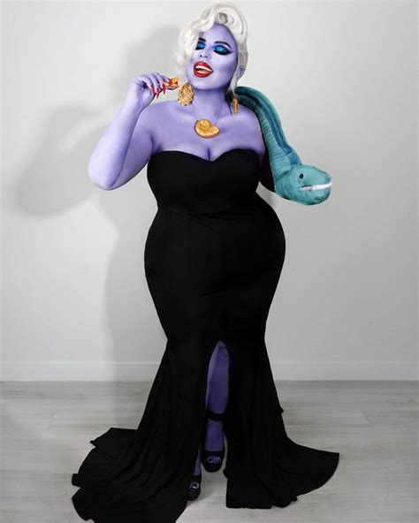 Pin By Evan Mess On Make Up In 2020 Halloween Costumes Plus Size