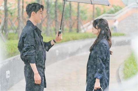 Song Hye Kyo And Jang Ki Yong Display Sullen Emotions In New Now We