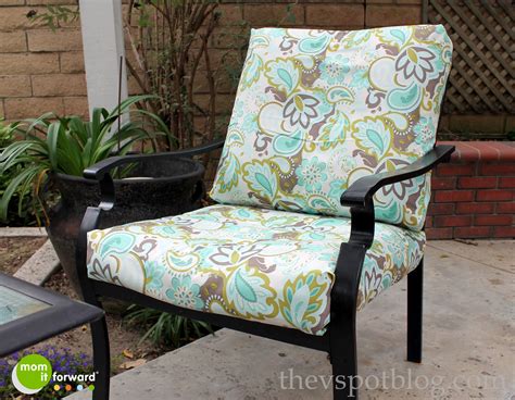 DIY How To Recover Outdoor Furniture With A Glue Gun