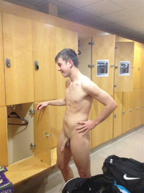 Flaunting In The Locker Room Page Lpsg