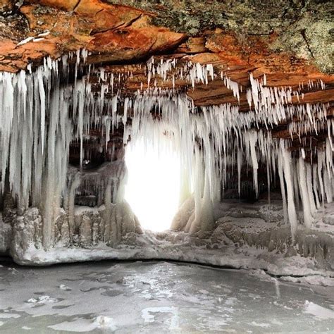 Apostle Island Ice Caves Wi Ice Cave Lake Superior Apostle Islands