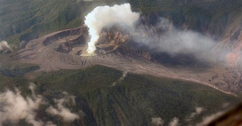 Picture This Dormant Volcano Airplane Photos Travel Pics Karl