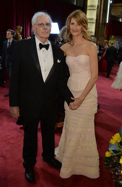 Celebrities With Their Parents On The Red Carpet 2014 Popsugar Celebrity