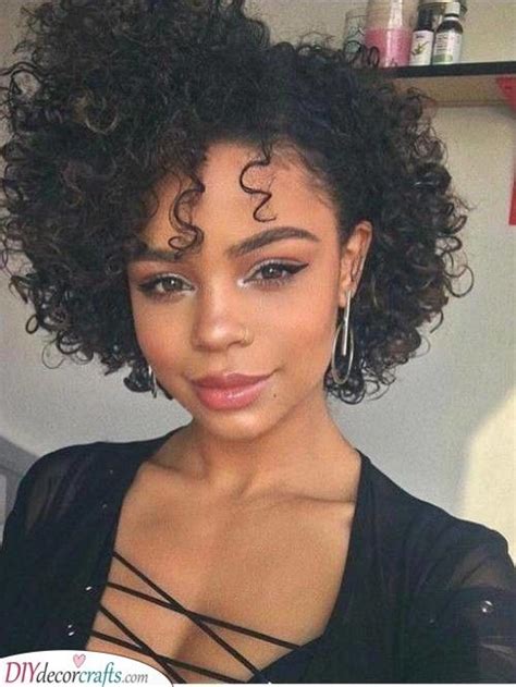 Big And Curly Short Curly Hairstyles For Black Women Short Curly Wigs