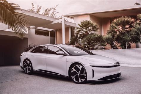 Required fields are marked *. 2021 Lucid Air electric luxury sedan revealed: Quickest ...