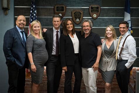 Warren Leight On Stepping Down As ‘law And Order Svu Showrunner