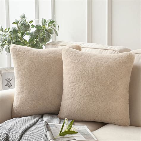 Phantoscope Deluxe Soft Faux Rabbit Fur Series Decorative Throw Pillow