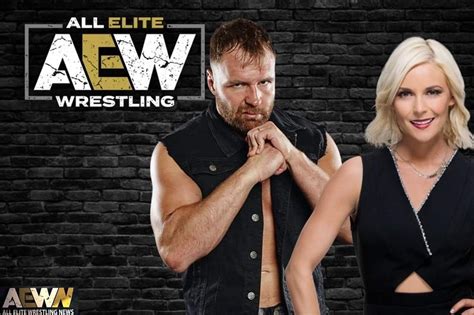 Renee Young And Jon Moxley Wrestling News Renee Wrestling