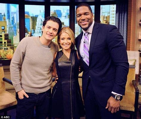Michael Strahan Kelly Ripa And Orlando Bloom In The Morning Show