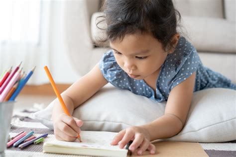 How To Teach A Child To Hold A Pencil Correctly · Kidsenglishcollege