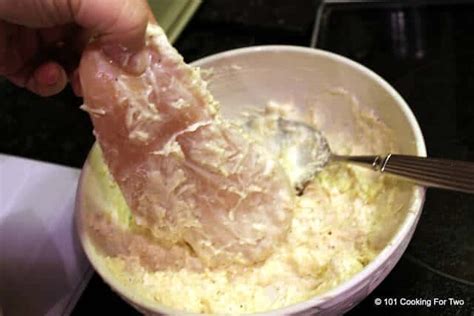 Mix parmesan cheese and mayonnaise in a bowl; Parmesan Mayonnaise Baked Skinless Chicken Breast | 101 ...
