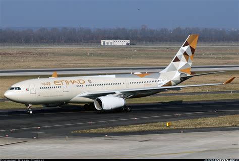 Airbus A330 243 Etihad Airways Aviation Photo 5320301