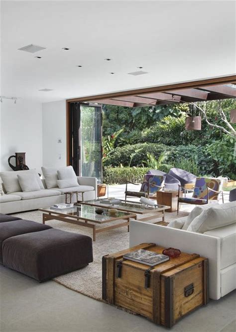 15 Cozy Indooroutdoor Living Room Ideas Homemydesign