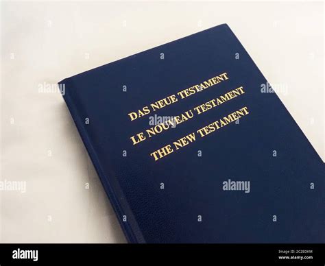 The New Testament Das Neue Testament Le Nouveau Testament Stock