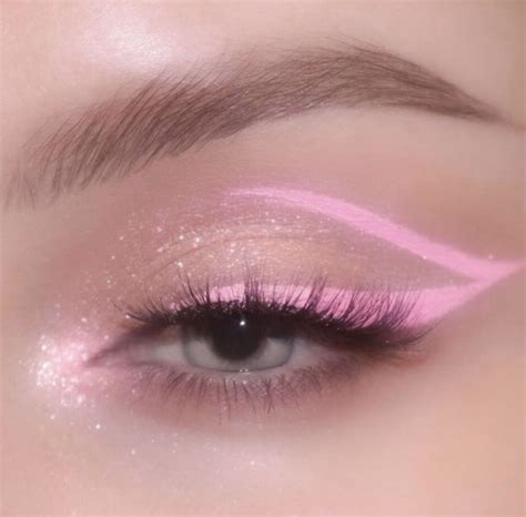 Pink Glitter Makeup Look Glitter Makeup Looks Aesthetic Makeup