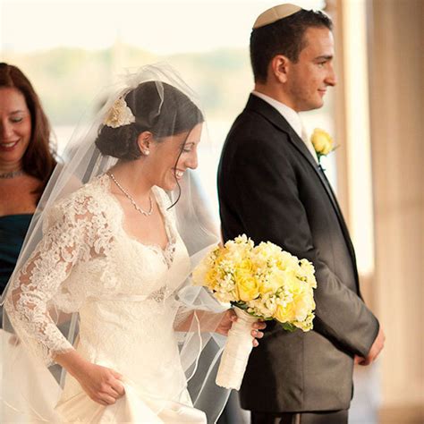 Modern Twists On Popular Jewish Wedding Traditions Bridalguide