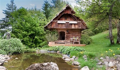 Finden sie zahlreiche häuser zur miete in österreich: 25. Romantic Cottage - Carinthia, Austria | Tiny Houses ...