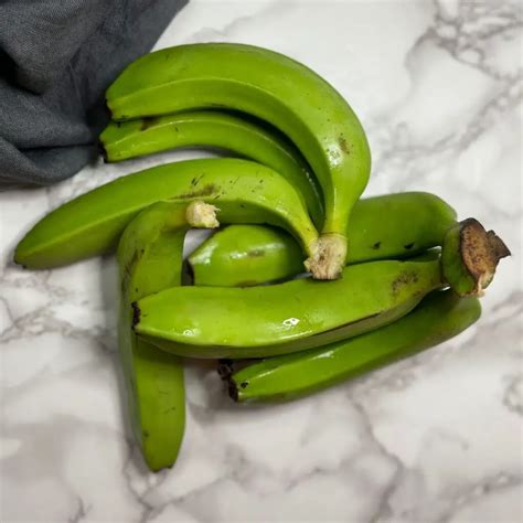 Instant Pot Boiled Green Bananas