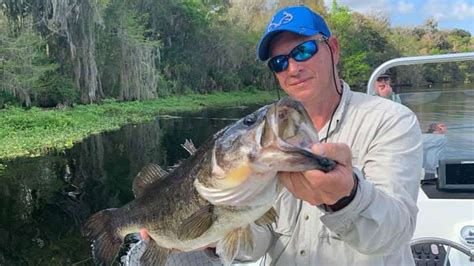 April Trophy Bass Fishing On Rodman Reservoir In North Florida