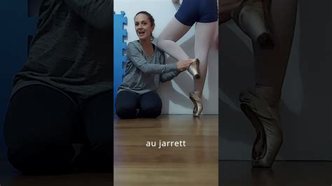 Ballet A Diferença Entre Cou De Pied Au Jarret E Retiré Derriere